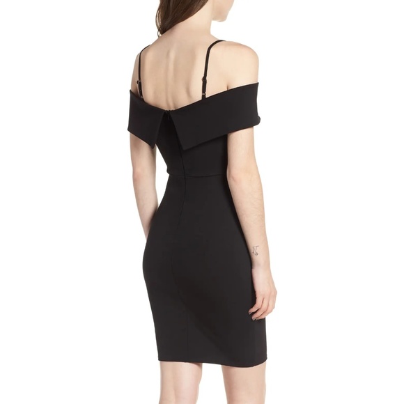 Soprano Coral Cold Shoulder Body-Con Dress - Picture 3 of 11